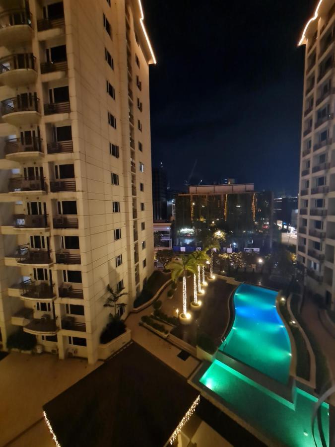 Solemare Parksuites Condominium - Condo R Us Manila Exteriér fotografie